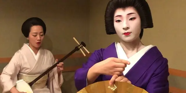 ゆったりと祇園を歩く大人旅