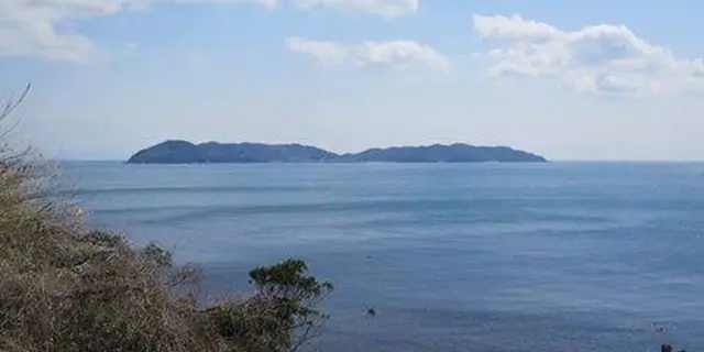 古事記を巡る旅

古事記  現代語譯古事記
稗田の阿禮、太の安萬侶  武田祐吉訳