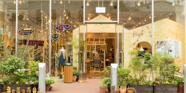 大阪 堀江のいけてるレディース古着屋で買い物した休日