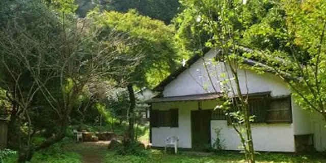 江ノ電に乗って鎌倉の古民家を巡ってみませんか？