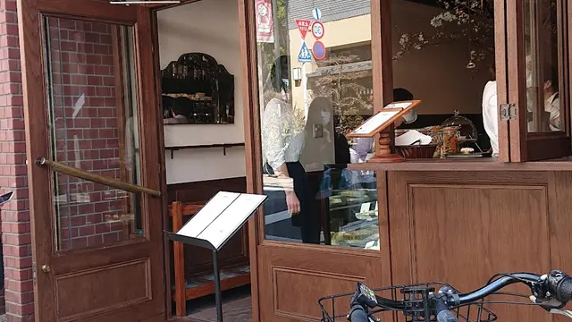 OZmagazine 2022年6月号「渋谷の周りへ ひとりさんぽ」の掲載店舗vol.1