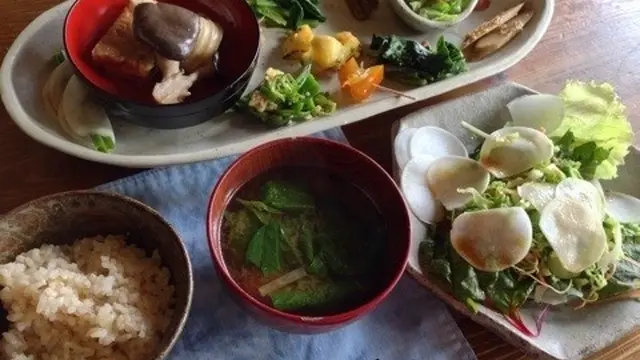 こだわり野菜と果実、卵を味わう、高崎・食のツアー