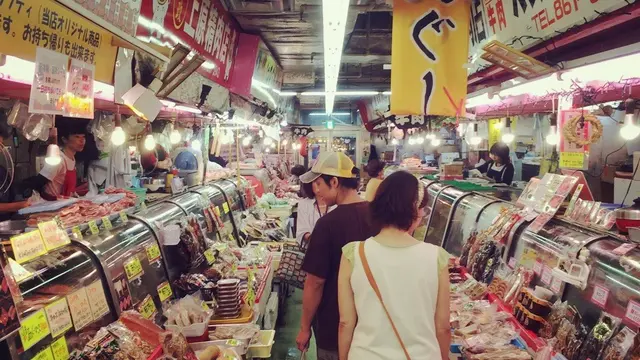 那覇まちぐぁー(市場)巡り