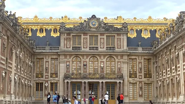 パリから日帰り！ヴェルサイユ満喫プラン