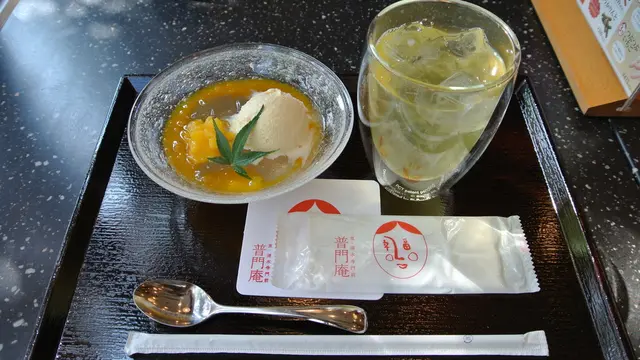 わらびもちが主役の清水寺観光。