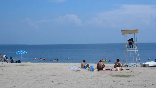いざ、白ひげビーチで湖水浴!夏は車に乗って琵琶湖へドライブ