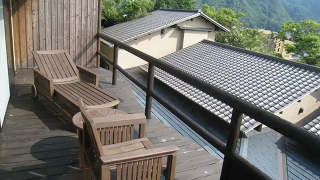 西伊豆の夕陽を堪能♪全室露天風呂付きの古民家お宿。