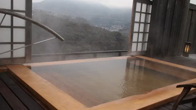 天空露天風呂と和のオーベルジュで愉悦の時間を♪