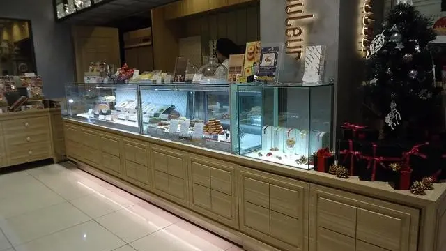 スウィーツから居酒屋まで!赤羽食通ツアー☆