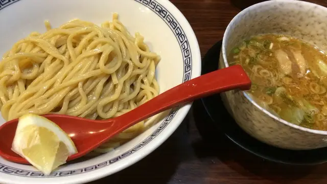 日曜日の高知市内お決まりお散歩コース♪