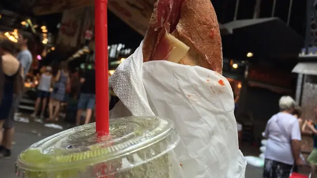 【Spain】Barcelona と La Tomatina