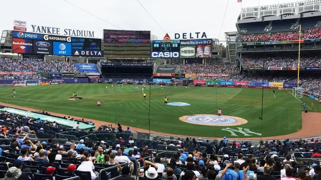 【スタヲタ万歳】ヤンキースタジアムにサッカーを観に行くでしょ!