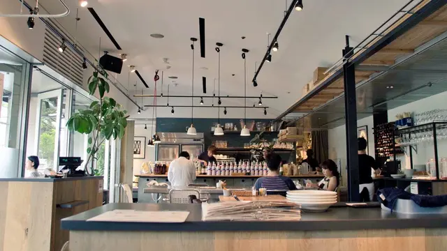 爽やかな朝を千駄ヶ谷で!