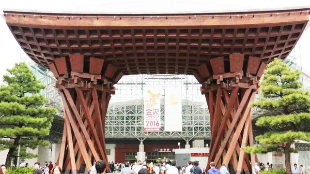 五感で感じる歴史と美食の街、金沢を満喫する2泊3日!