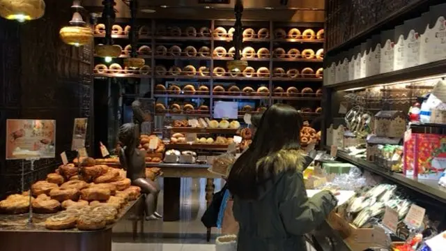 プチリッチ感を味わえるパン屋さんへ