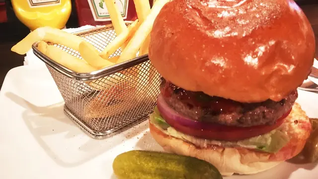 都内のハンバーガー食べ比べ◎