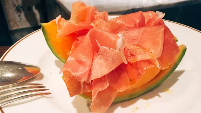 三軒茶屋で伝統的なイタリア料理を楽しむ