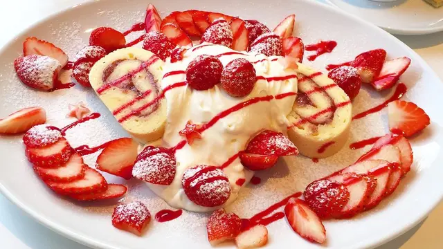 SNS映え間違いなしの苺スイーツ巡り🍓 関東編
