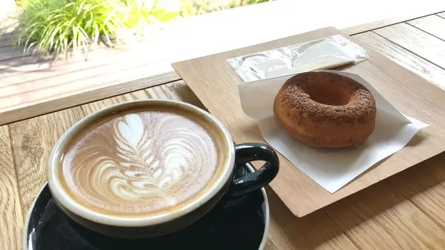 永田町で、ドーナツやコーヒーや自家醸成ビールを満喫