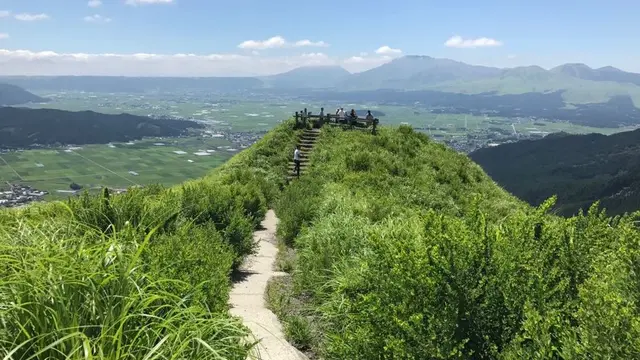 絶景も楽しめる阿蘇の◯◯屋さん♪