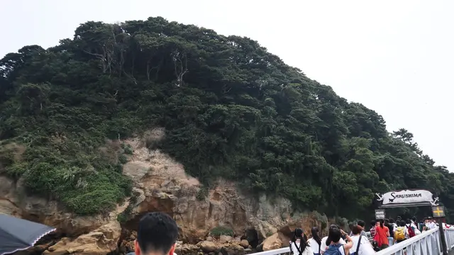 猿島旅!いざ無人島へ!!