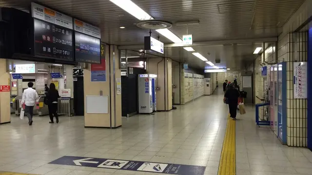 東京で落語を聞く。あと美術館