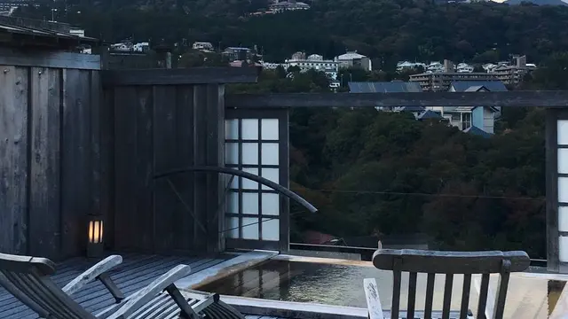 箱根と葉山に泊まる