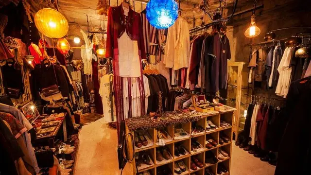 [三宮〜元町]テイストごちゃ混ぜ古着屋さん巡り