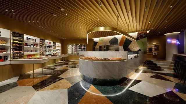 【夜の巷を徘徊する】マツコ、バレンタインスイーツを探す