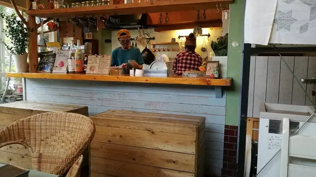 OZmagazine 2022年8月号「大人の夏休み 湘南へ」の掲載店舗vol.1