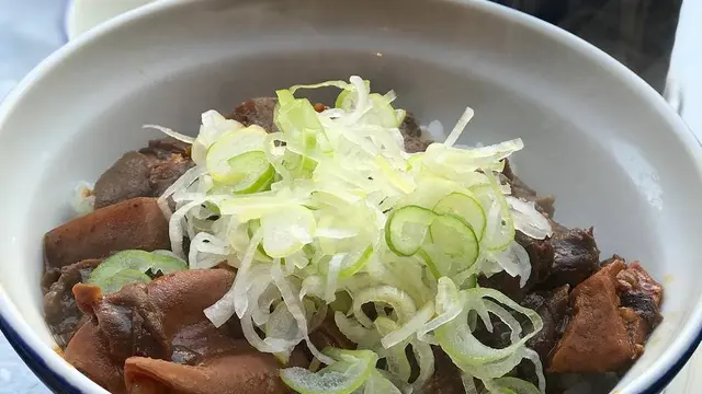 築地で食べ飲み歩き〜銀座でアートアクアリウム