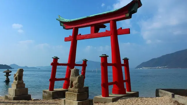 しまなみ 生まれ変わりの旅🌊くぐるスポット目白押し⁉️今昔がおりなす旅館の新しい世界観と聖地巡り⛩