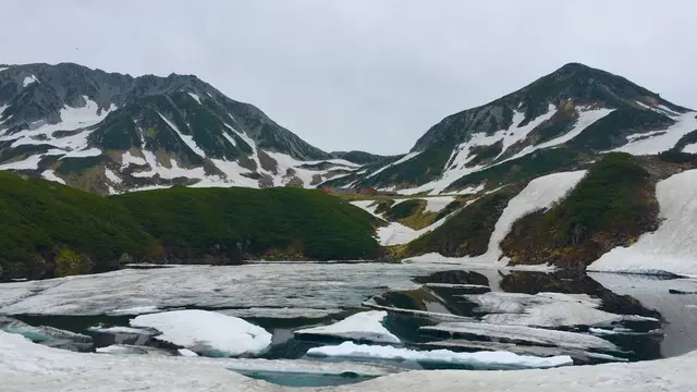 世界有数の山岳観光地 立山黒部アルペンルート