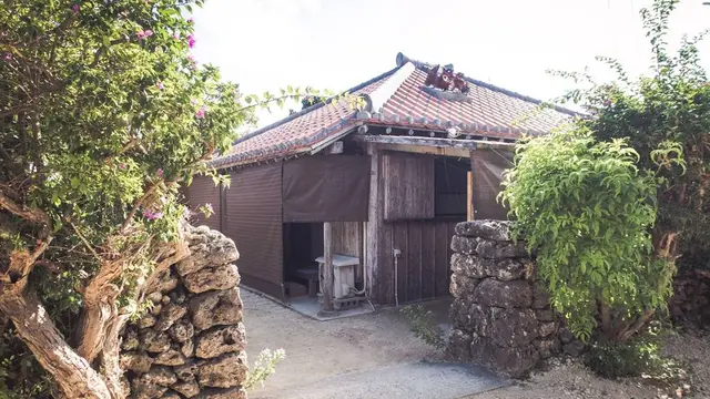竹富島に泊まる旅
