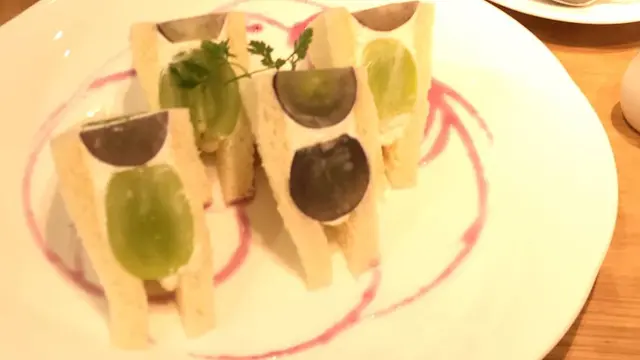 芸術の秋、食欲の秋。上野。