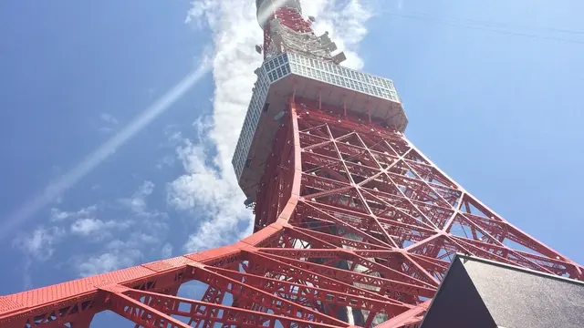 東京タワーを足元から楽しむ