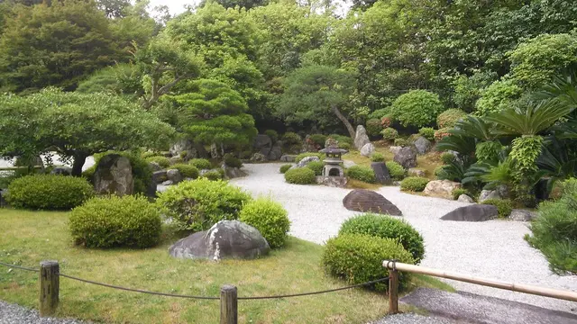 寺社庭園を満喫！