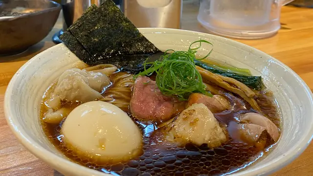 沖縄🌺で一番！？絶品醤油ラーメン🍜NAGISA　デザートはインスタ映えクレープ❣️