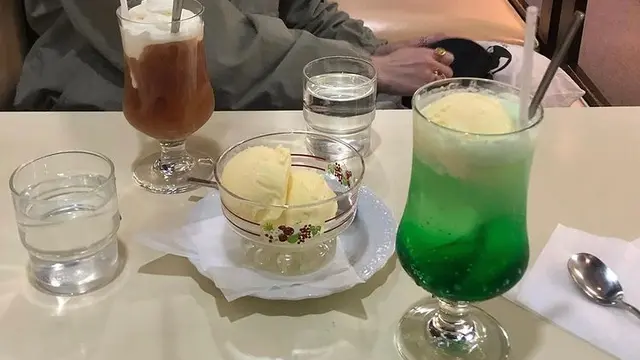 【関内、日本大通り】綺麗な港と昔ながらの喫茶店☕️