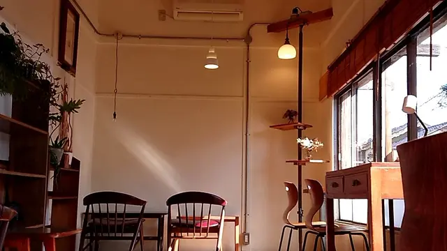 中通りでお茶をする