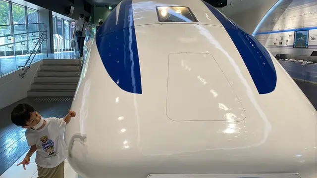 【子供と】車で山梨旅行〜リニア見学センター、トーマスランド、忍野しのびの里〜