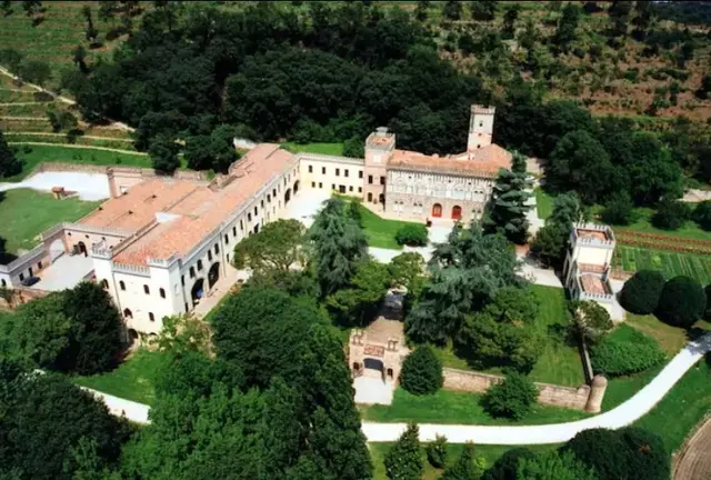🇮🇹こんなイタリアもあったんだ🇮🇹Padovaでお城に泊まろう🏰