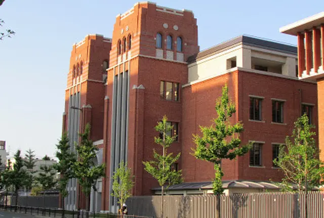 京都の大学に通う息子を尋ねて三千里...
