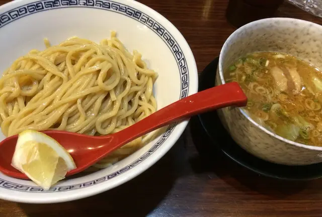 日曜日の高知市内お決まりお散歩コース♪