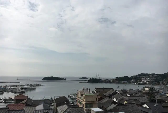 崖の上のノスタなリゾート地で「ぽにょ」みっけ