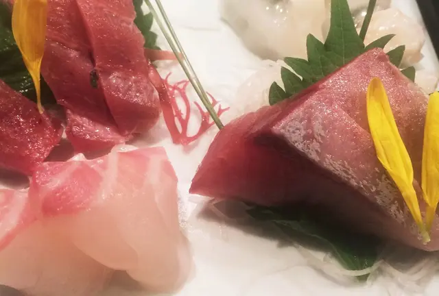 世界を食べ尽くす