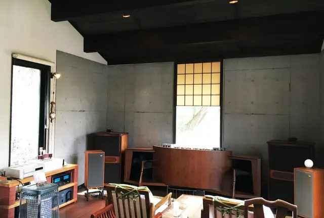 湯布院でいい音楽を。
