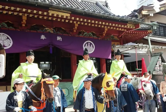 浅草三社祭から、名物どぜう、さらにはスカイツリーを臨むテラスのおしゃれ空間まであますことなく