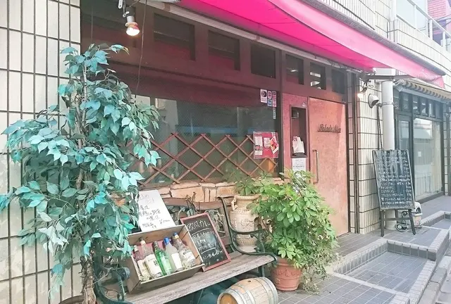 西新宿五丁目(清水橋)付近で平日ランチや、すこ～～し休憩するのにオススメなスポット♪