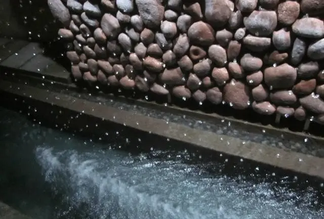 高森湧水トンネル公園